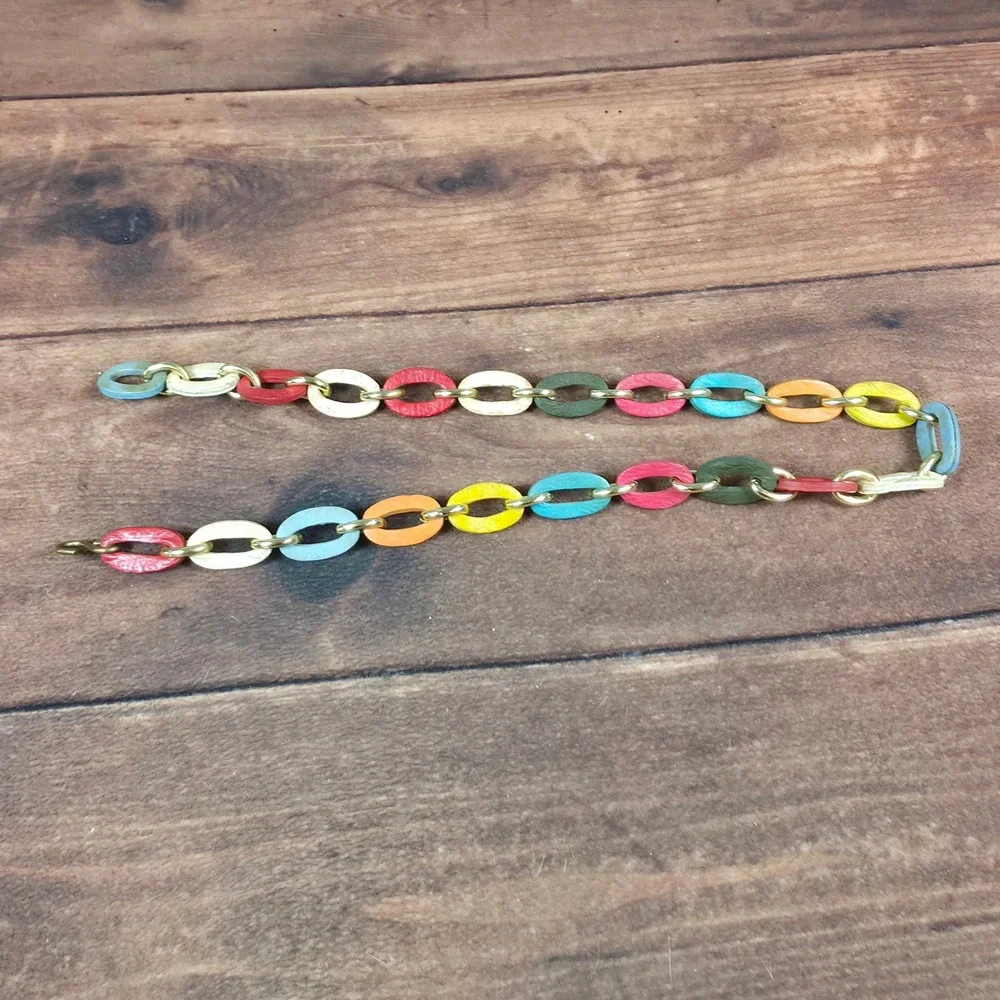 Chain Belt Womens OS Multi Color Good Textured Link Gold Tone Hardware